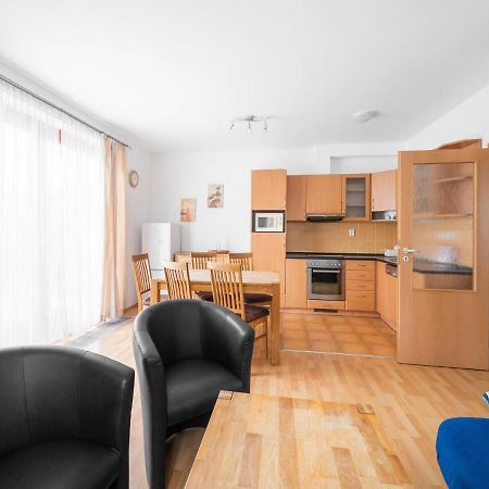 Comfortable Holiday Home In Lipno With Garden Lipno nad Vltavou Exteriör bild