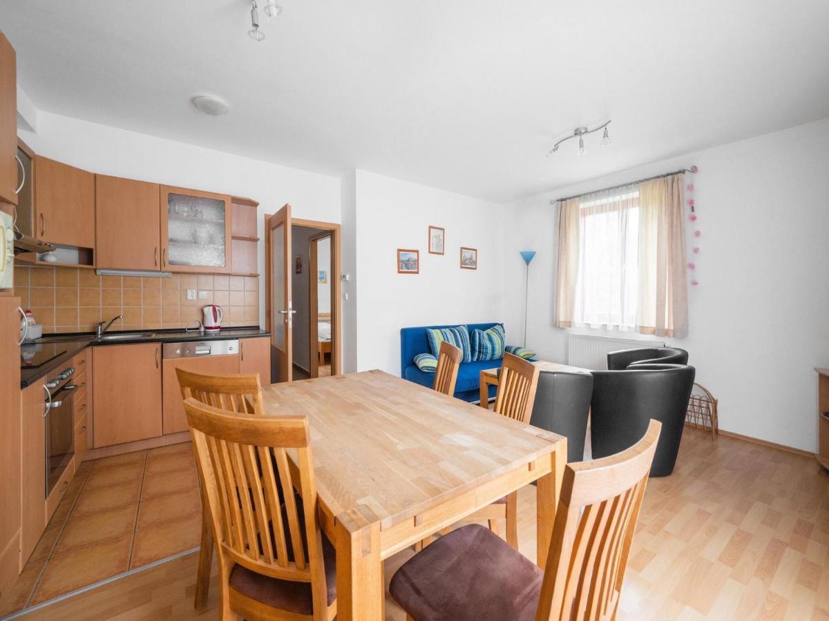 Comfortable Holiday Home In Lipno With Garden Lipno nad Vltavou Exteriör bild
